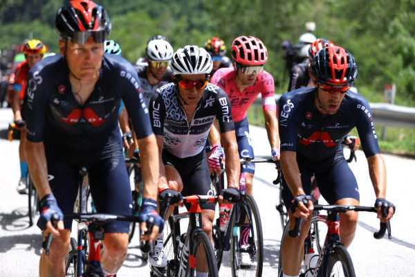 Sergio Henao Finishes Top 20 as Le Tour Enters Andorra on Stage 15