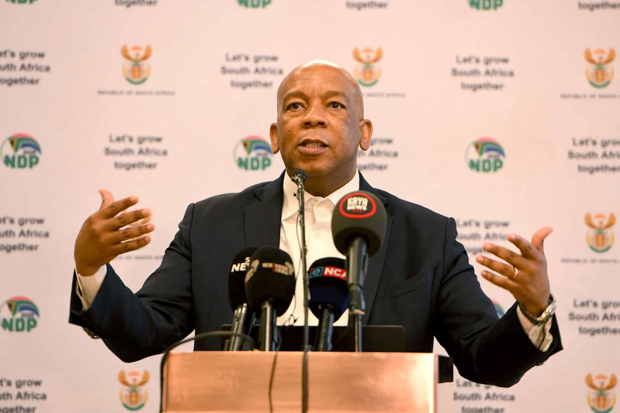 South Africa to seek bids for new nuclear power station