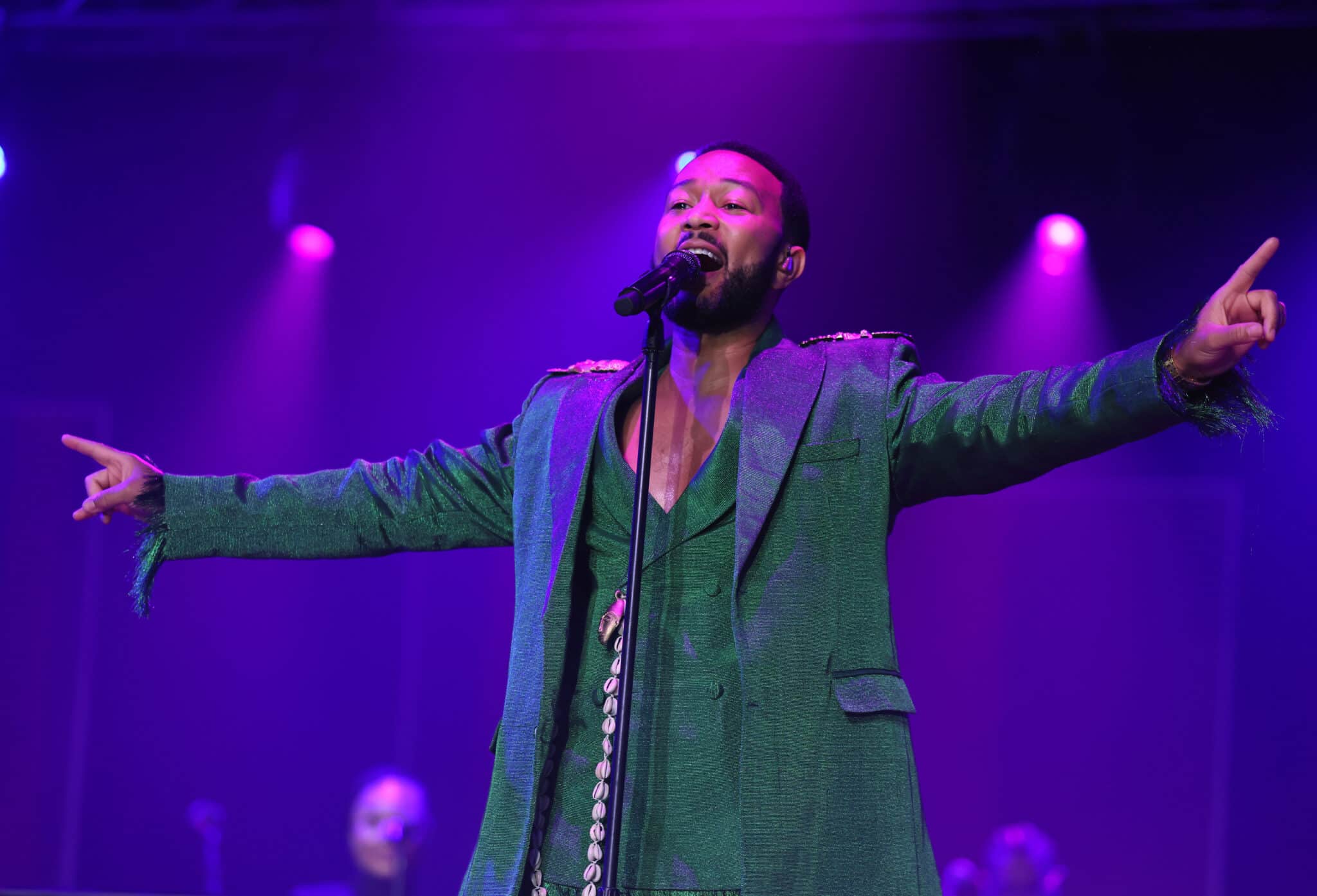 John Legend Headlines Sold-Out Move Afrika Tour, Brings Spectacular Show to Lagos, Hosted by Ebuka Obi-Uchendu, Featuring Simi, DJ Consequence, and More